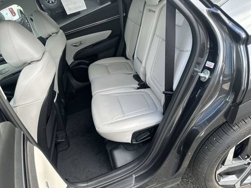 Used 2022 Hyundai Tucson SEL w/ Convenience + Premium Package FWD image 26