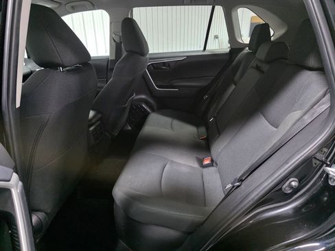 Used 2025 Toyota RAV4 LE AWD/4WD image 11