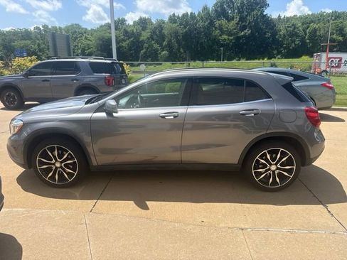 Used 2015 Mercedes-Benz GLA 250 4MATIC image 4