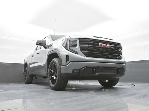 New 2026 GMC Sierra 1500 Elevation w/ Preferred Package AWD/4WD image 35