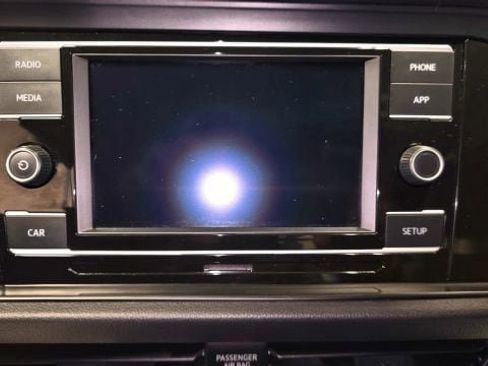 Used 2019 Volkswagen Jetta R-Line image 12