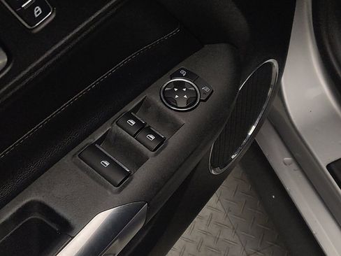 Used 2020 Ford Mustang Premium RWD image 27