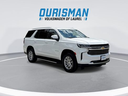 Used 2024 Chevrolet Tahoe LT RWD image 2