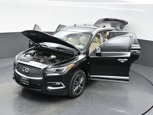 Used 2020 INFINITI QX60 Luxe w/ Sensory Package AWD/4WD image 38
