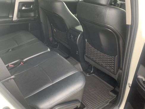 Used 2015 Toyota 4Runner Limited image 8