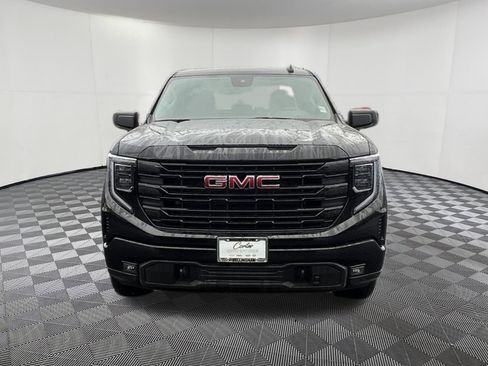 Used 2024 GMC Sierra 1500 Elevation image 2