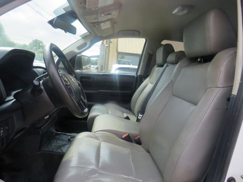 Used 2020 Toyota Tundra SR AWD/4WD image 11