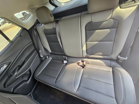 New 2026 Chevrolet Trax ACTIV w/ Sunroof Package FWD image 39