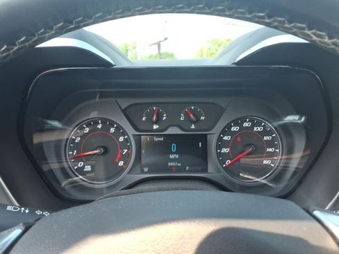 Used 2018 Chevrolet Camaro LT RWD image 21