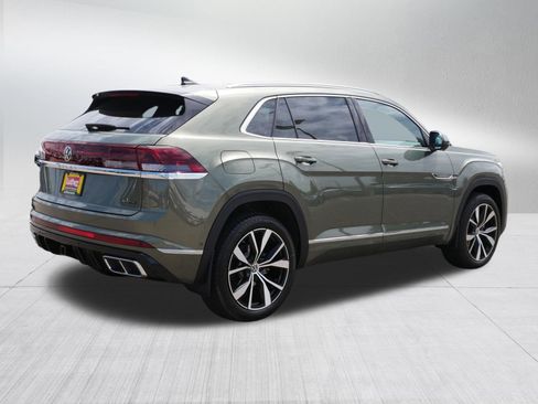 New 2026 Volkswagen Atlas Cross Sport SEL Premium R-Line AWD/4WD image 3