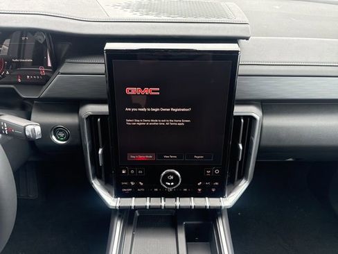 New 2026 GMC Acadia Elevation w/ LPO, Floor Liner Package image 23