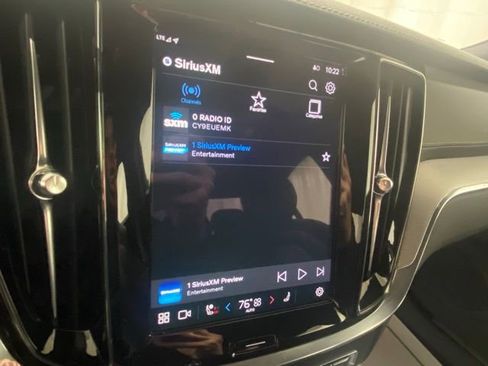 Used 2025 Volvo S60 T8 Ultra image 20