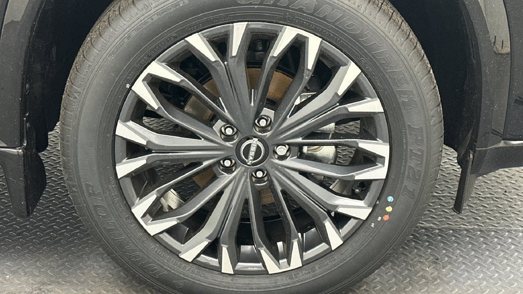 New 2026 Nissan Rogue Platinum w/ Platinum Premium Package AWD/4WD image 17