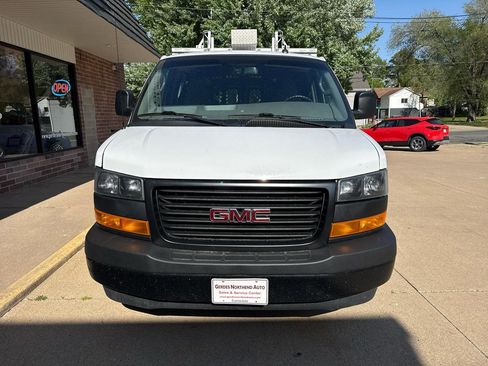 Used 2022 GMC Savana 2500 w/ Driver Convenience Package RWD image 22