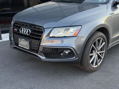 Used 2016 Audi SQ5 Premium Plus w/ Technology Package AWD/4WD image 9