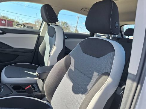 New 2026 Volkswagen Taos S FWD image 11