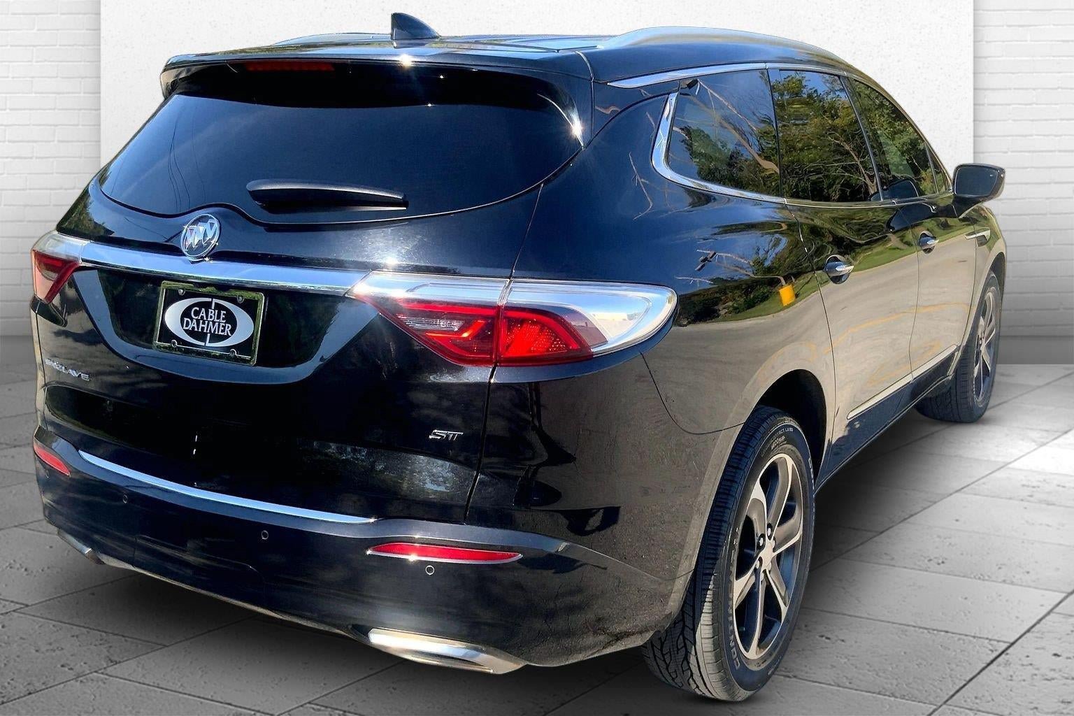 Used 2022 Buick Enclave Essence w/ Experience Buick Package FWD image 14