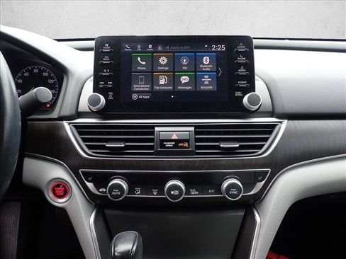 Used 2020 Honda Accord EX-L image 11