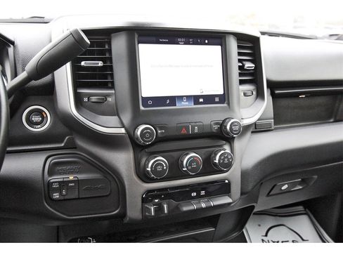 Used 2024 RAM 3500 Big Horn image 15