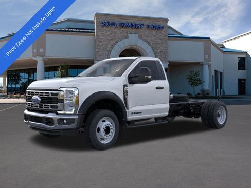 New 2026 Ford F550 2WD Regular Cab Super Duty image 1