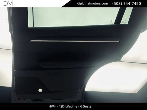 Used 2024 Tesla Model X AWD/4WD image 29