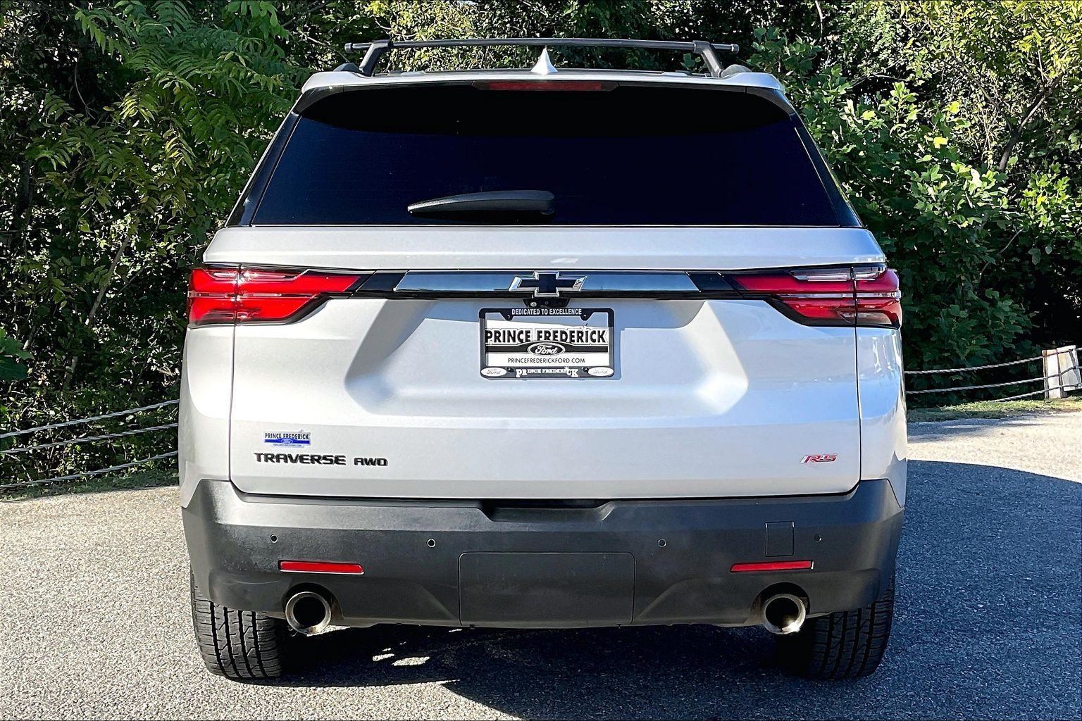 Used 2022 Chevrolet Traverse RS w/ LPO, Floor Liner Package AWD/4WD image 4