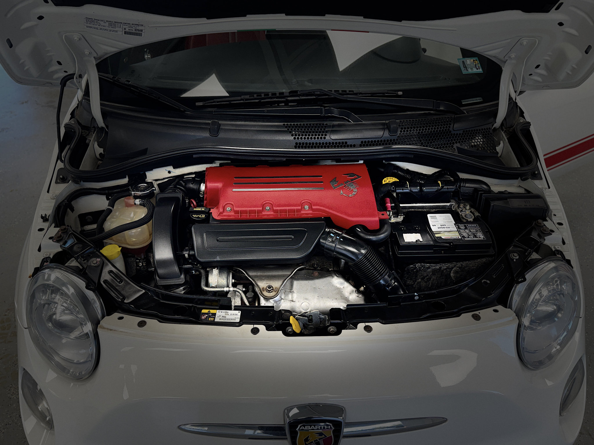 Used 2013 FIAT 500 Abarth w/ Beats Audio Pkg FWD image 26