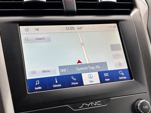 Used 2019 Ford Fusion SE image 22