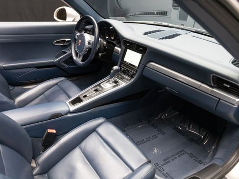 Used 2012 Porsche 911 Carrera RWD image 67