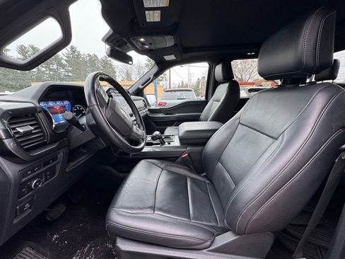 Used 2022 Ford F150 XLT w/ Equipment Group 302A High image 9