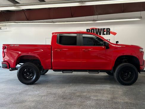 Used 2020 Chevrolet Silverado 1500 RST w/ All-Star Edition AWD/4WD image 2