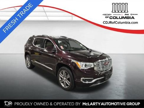 Used 2017 GMC Acadia Denali w/ Technology Package FWD image 1