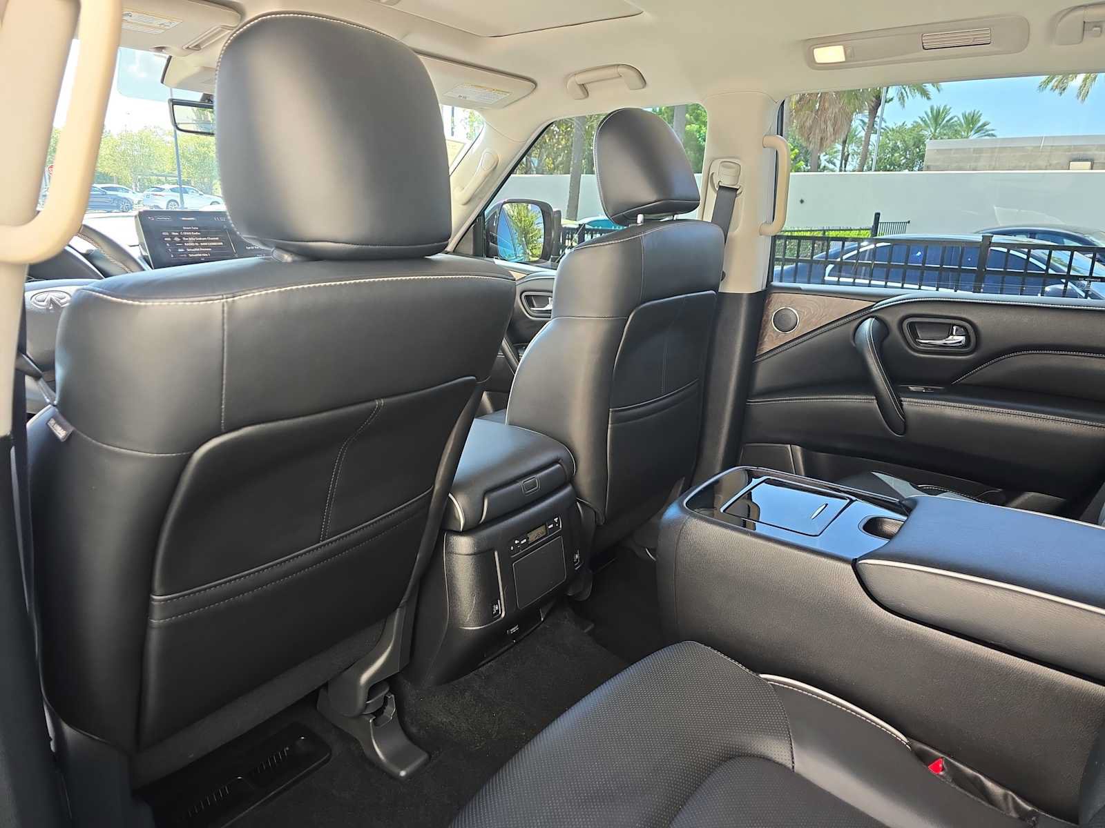Used 2023 INFINITI QX80 Premium Select w/ Cargo Package RWD image 11
