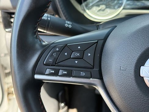 Used 2025 Nissan Sentra SR FWD image 20