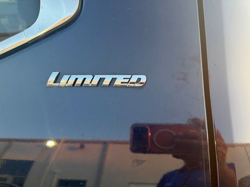 Used 2024 Toyota Tundra Limited w/ Power Package AWD/4WD image 7