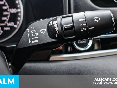 Used 2025 Mitsubishi Outlander SE image 36