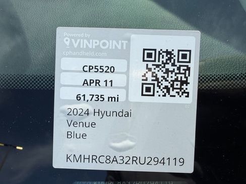Used 2024 Hyundai Venue Limited FWD image 45