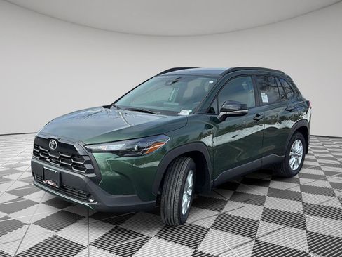 New 2026 Toyota Corolla Cross LE image 14