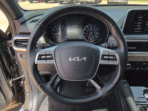 Used 2022 Kia Telluride SX w/ Nightfall Edition Package AWD/4WD image 33