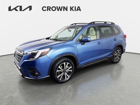 Used 2022 Subaru Forester Limited AWD/4WD image 1