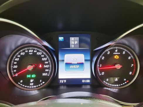 Used 2018 Mercedes-Benz C 300 4MATIC Sedan image 25