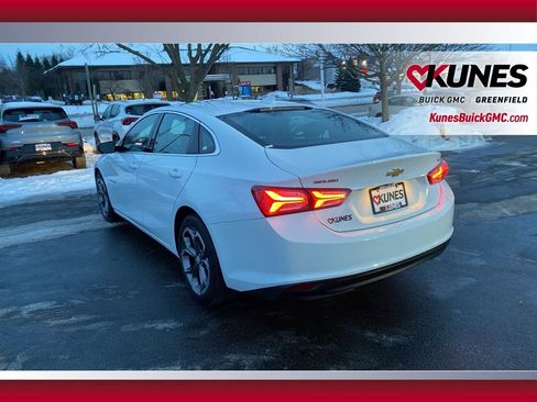 Used 2021 Chevrolet Malibu LT image 8