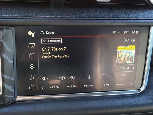 Used 2023 GMC Yukon XL Denali image 13