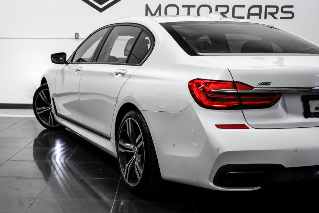 Used 2016 BMW 750i xDrive AWD/4WD image 14