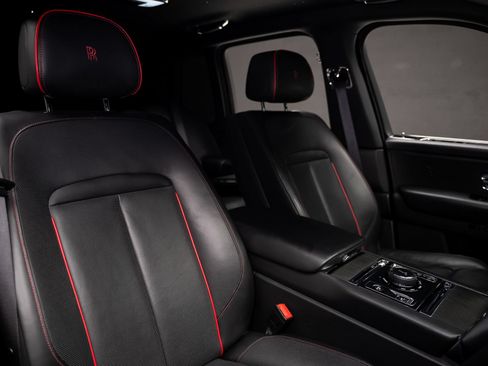 Used 2022 Rolls-Royce Cullinan w/ Technology Package AWD/4WD image 66