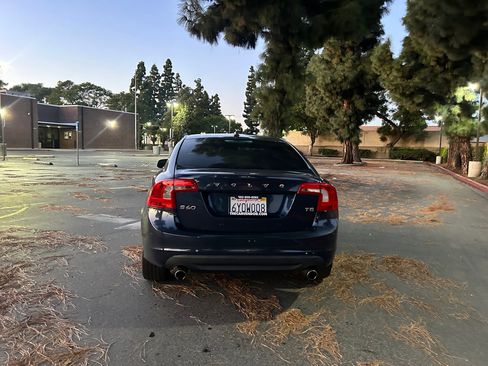 Used 2013 Volvo S60 T5 image 18