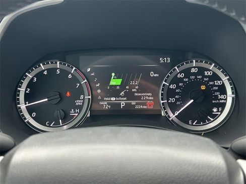 Used 2024 Toyota Highlander LE image 39