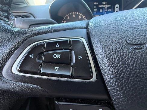 Used 2018 Ford Escape SEL w/ Ford Safe & Smart Package AWD/4WD image 31