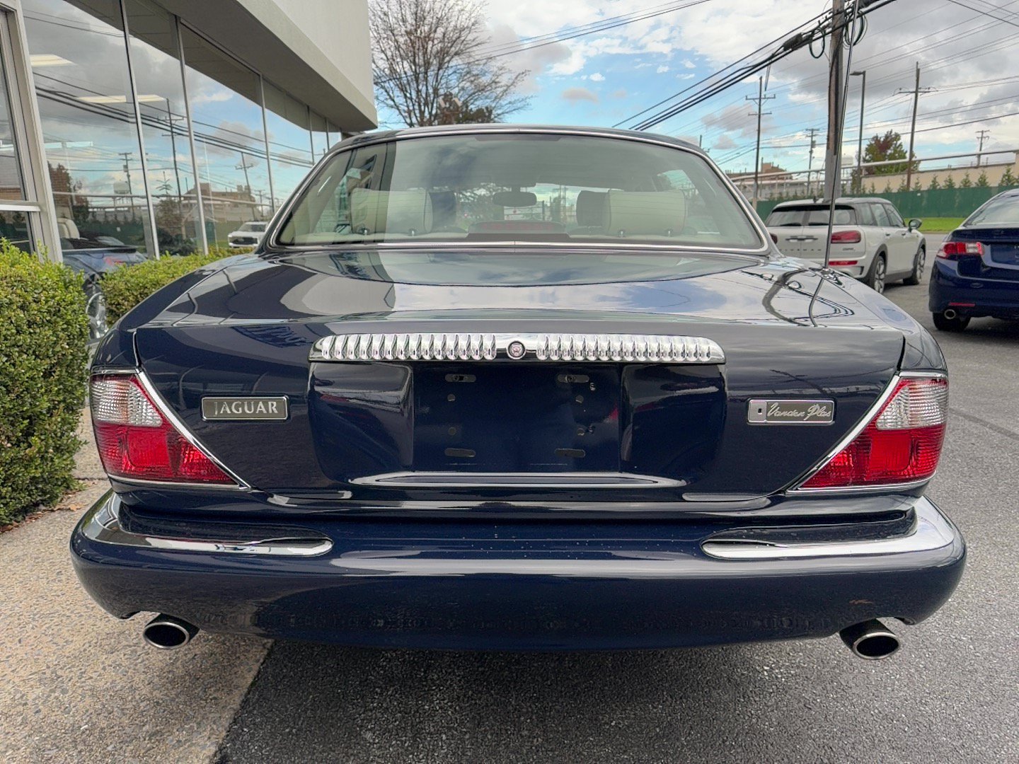 Used 2000 Jaguar XJ RWD image 31