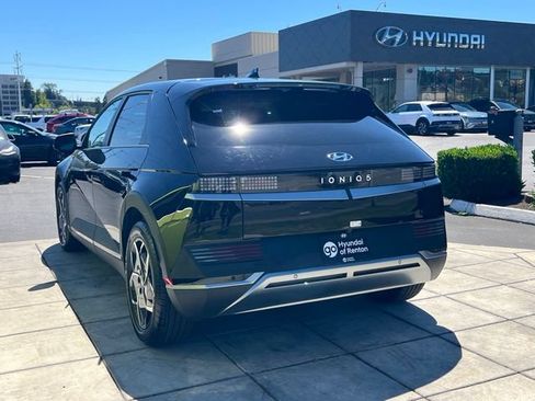 Certified 2024 Hyundai Ioniq 5 SEL RWD image 9